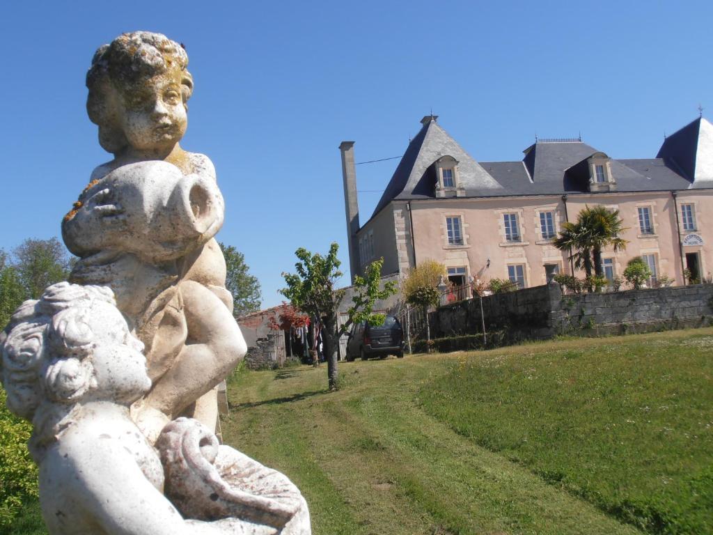 Hotel Chateau Sainte Marie Dompierre-sur-Charente Exterior foto